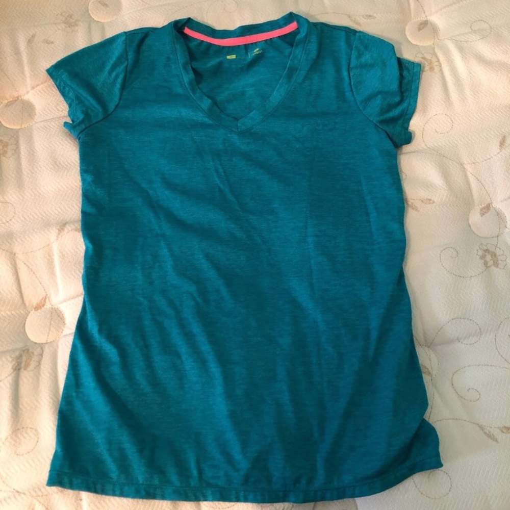 Athletic top